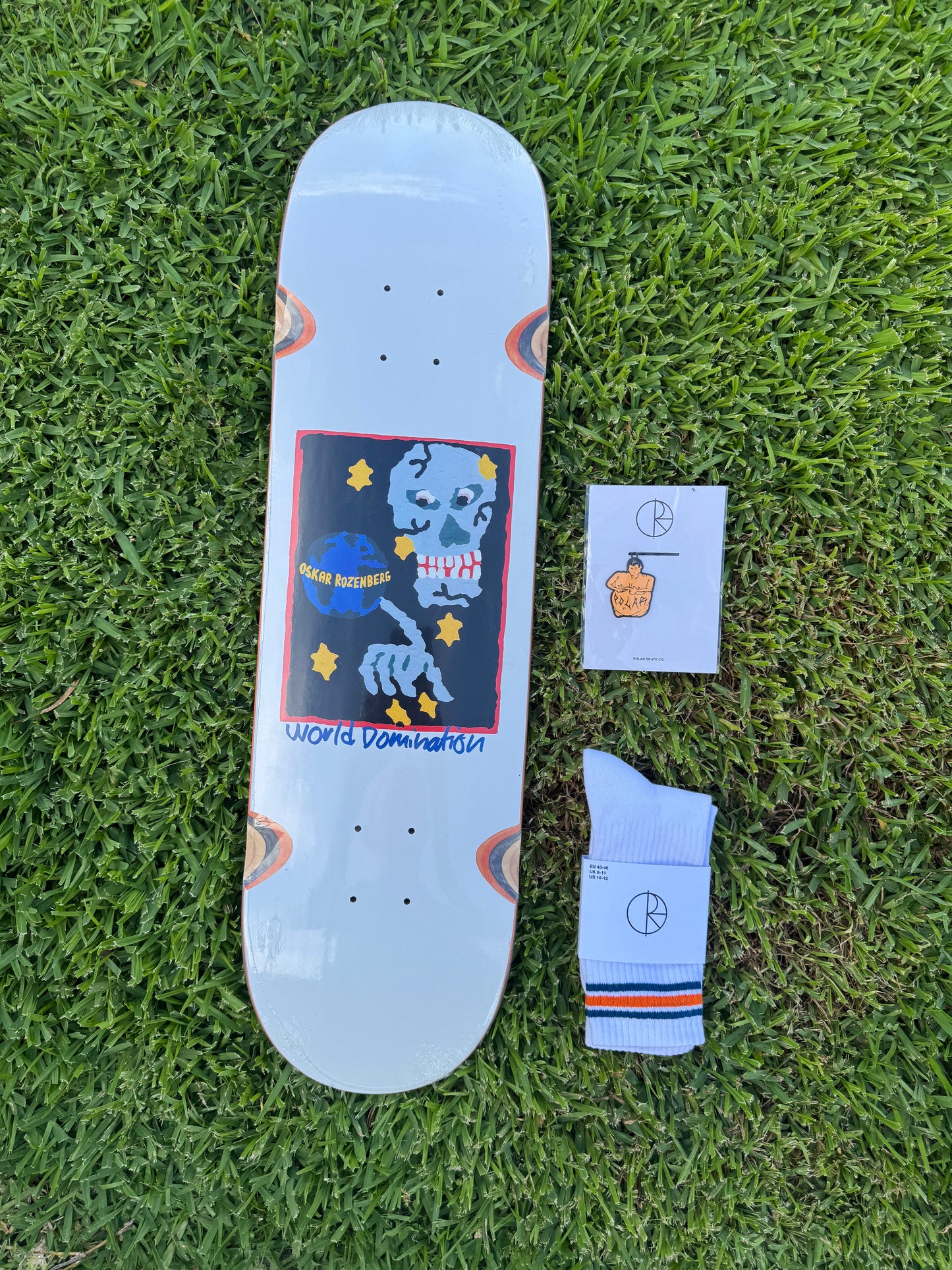 Sale Deal - Polar Skate Co 8.5 deck, Keyring & Socks