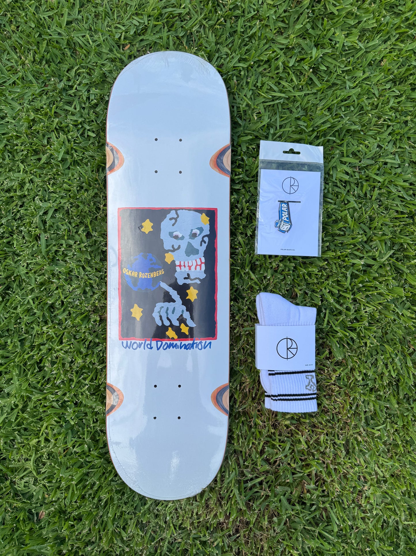 Sale Deal - Polar Skate Co 8.5 deck, Keyring & Socks