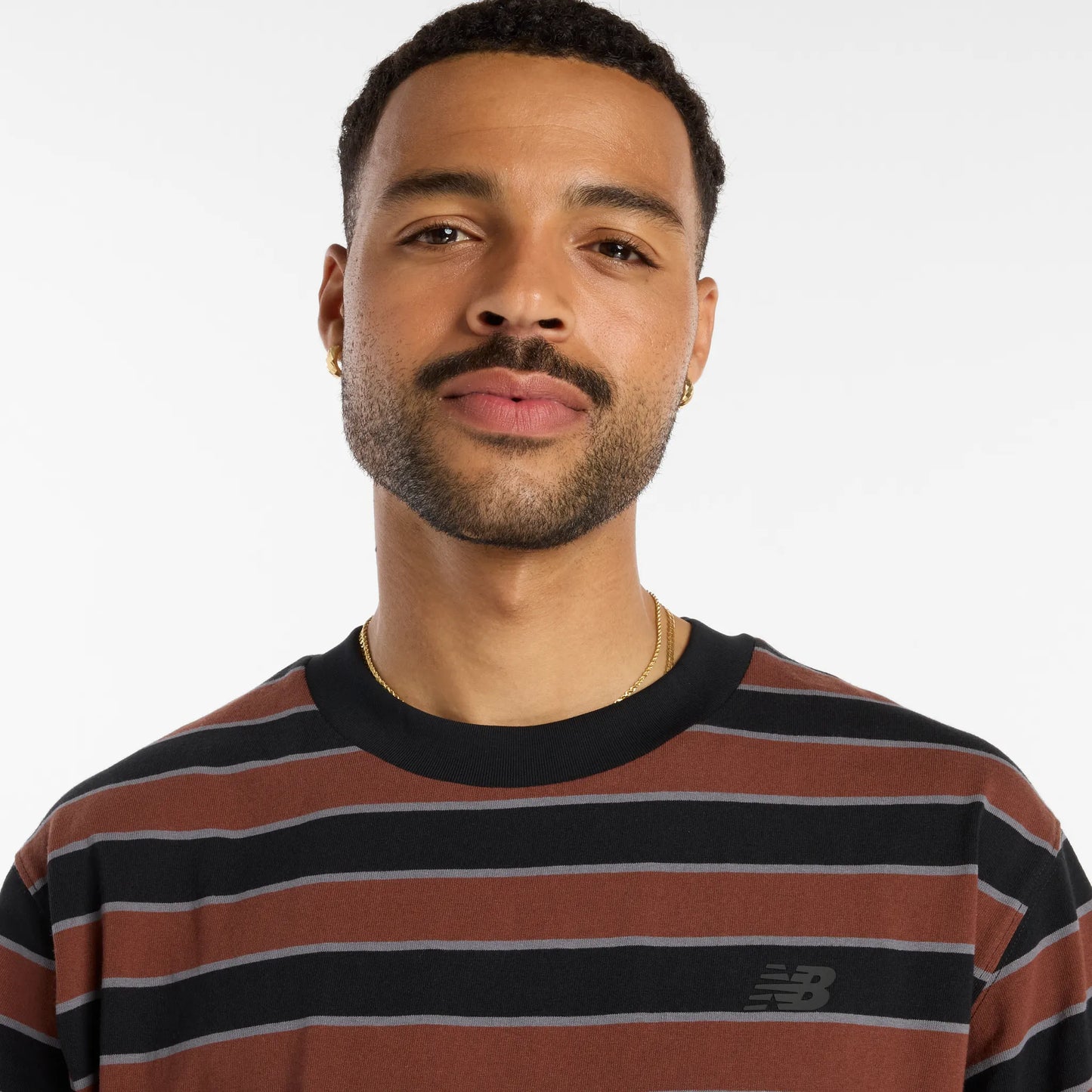 NB NUMERIC - Thin Stripe T-Shirt - Black