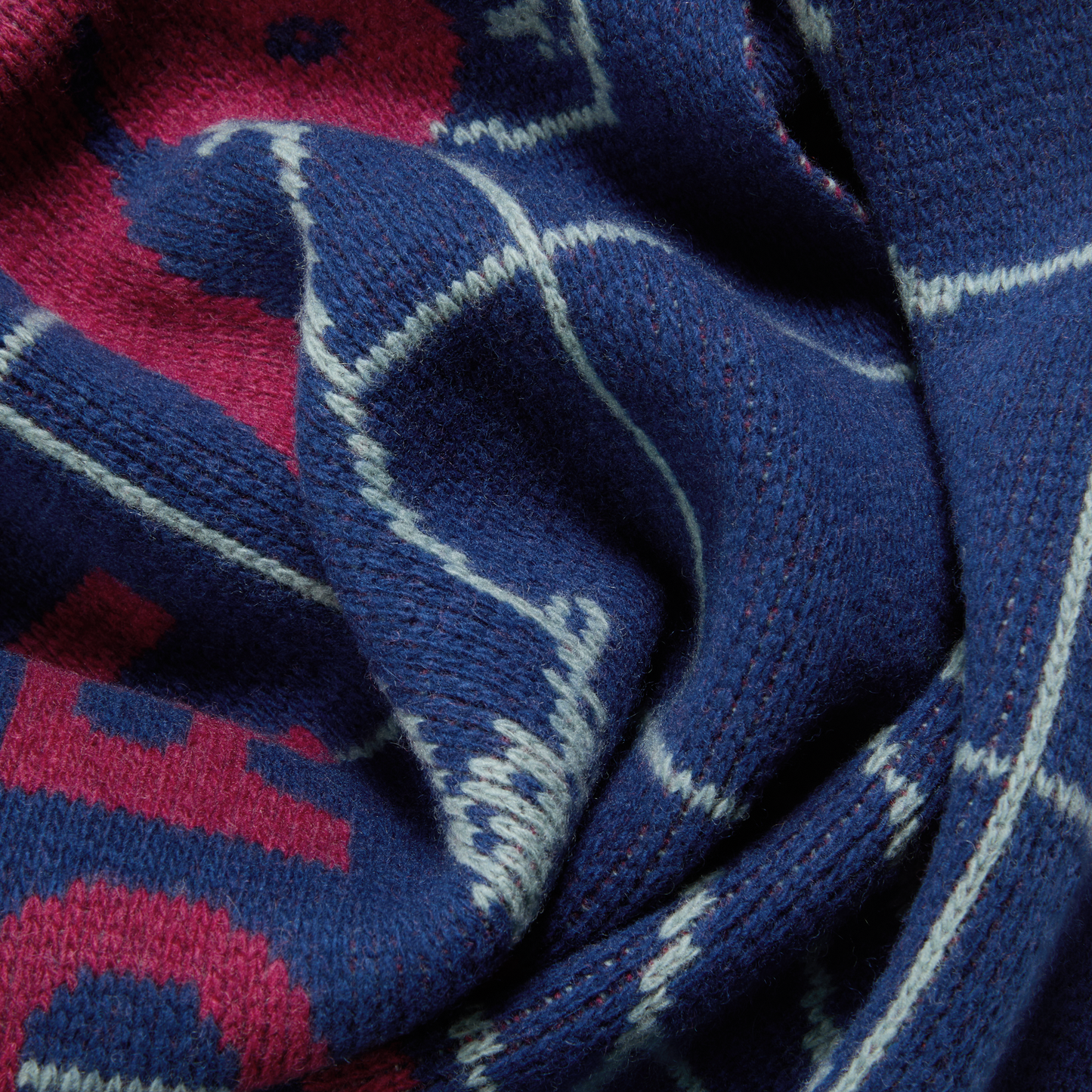Polar Skate Co - Team Scarf | Clubb Inc - Navy