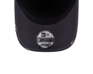 New Era - New York Yankees - Applique Distressed 9FORTY Snapback Graphite
