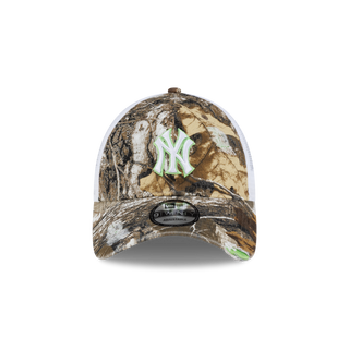 New Era - New York Real Tree Distressed Trucker (Green) Snapback 9TWENTY