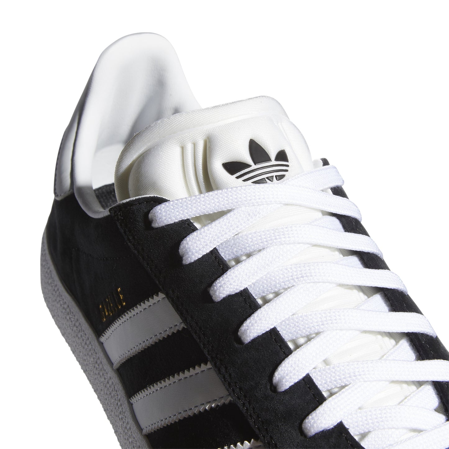 Adidas - GAZELLE ADV - Core Black / Cloud White / Gold Metallic