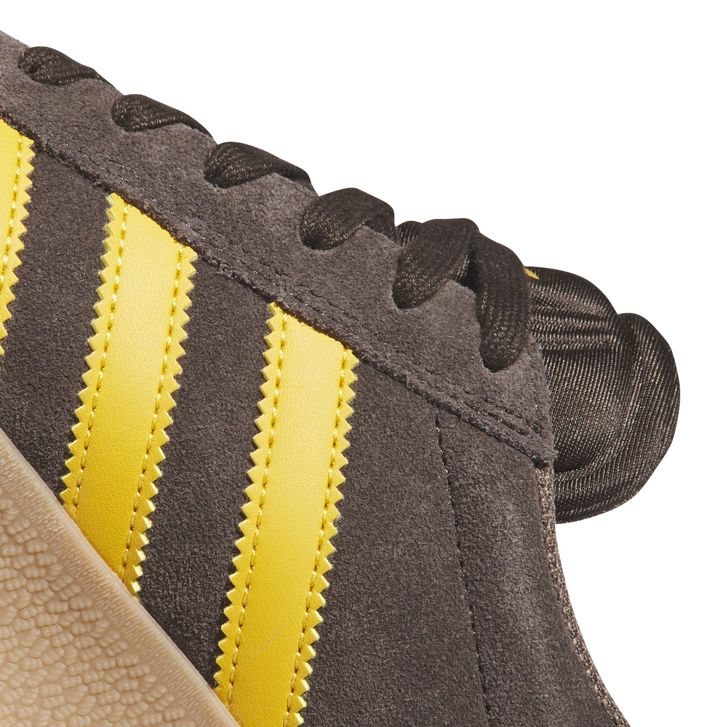 Adidas - GAZELLE ADV - Dark Brown / Preloved Yellow / Earth Strata