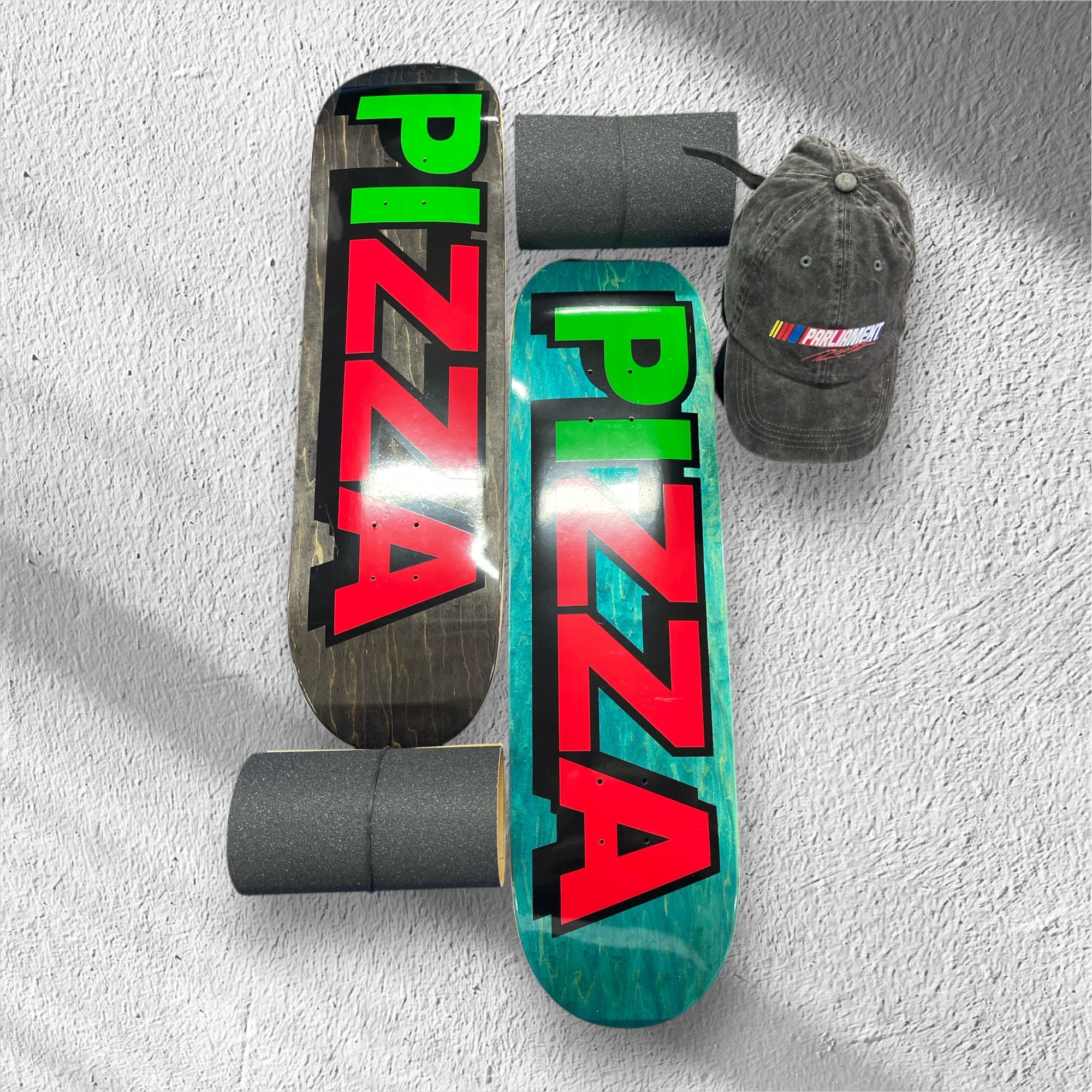 新品 PIZZA TRICOLOR LOGO 8.375 DECK ピザ デッキ PIZZA TRICOLOR LOGO DECK 8.375 inc | ILLSUPPLY