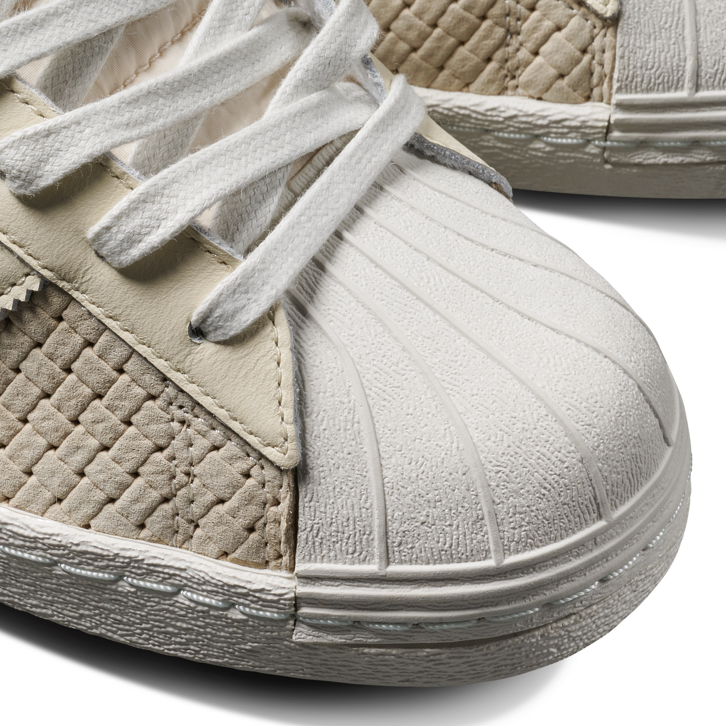 Adidas - Superstar ADV x Arrow & Beast - Wonder White w. White (Stuttgart)