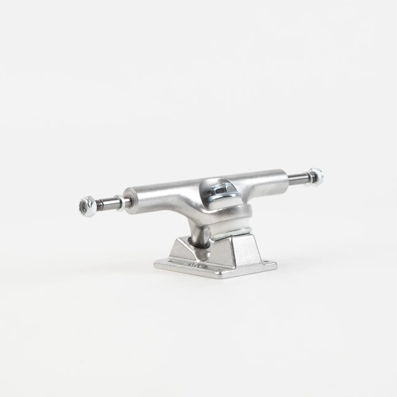 ACE Trucks - Classic - 33 Raw Polished - Parliamentskateshop